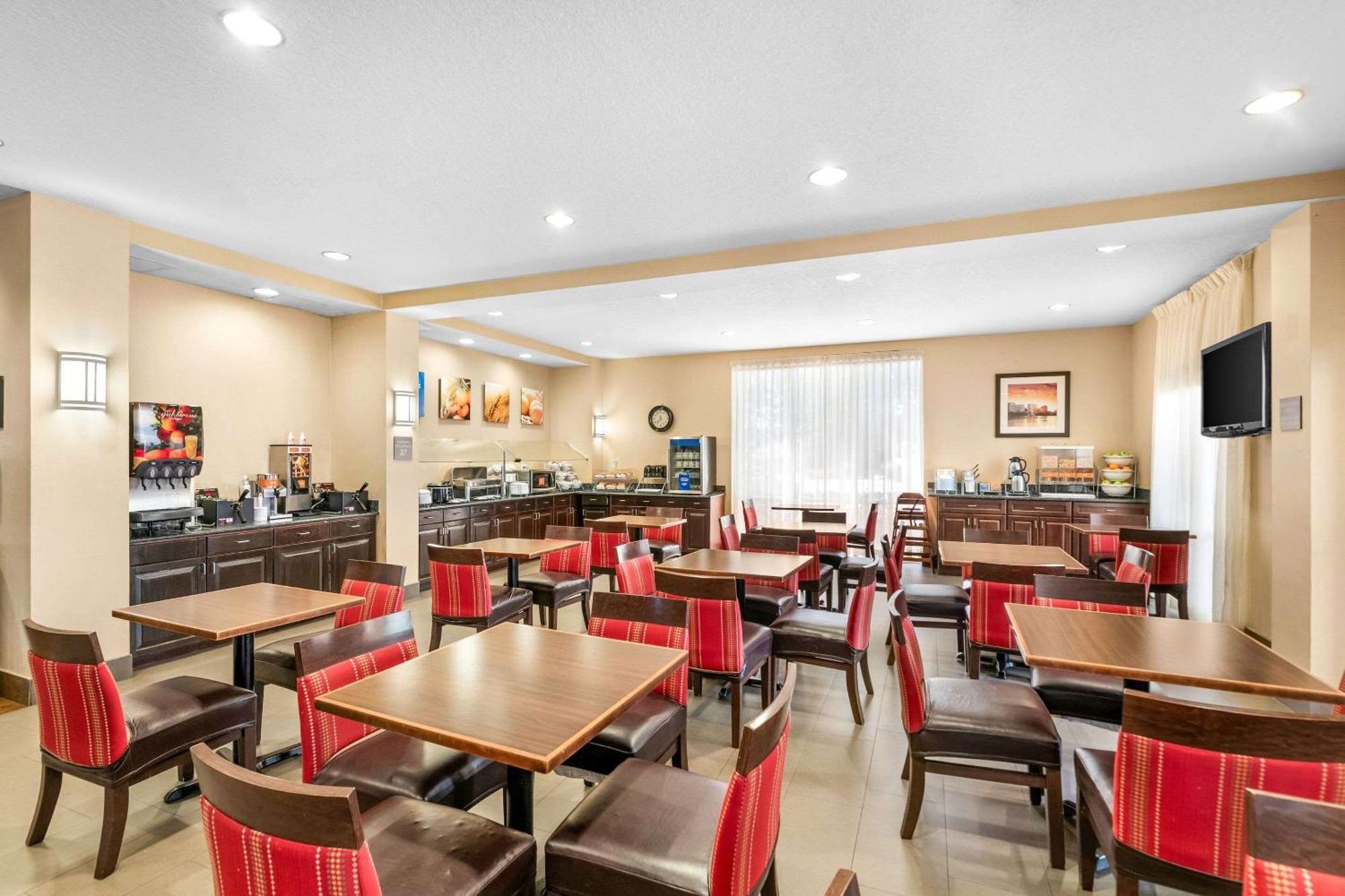 Comfort Suites Orlando Airport Exteriör bild