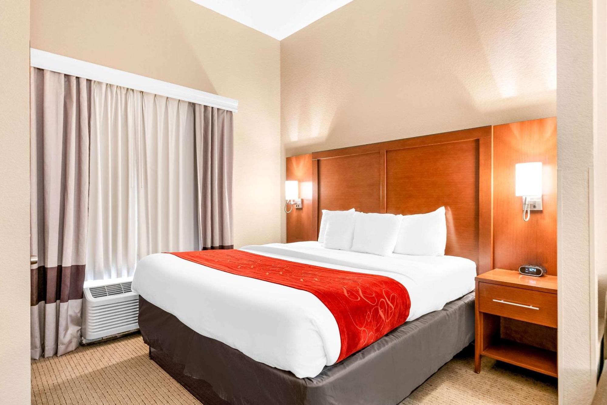 Comfort Suites Orlando Airport Exteriör bild